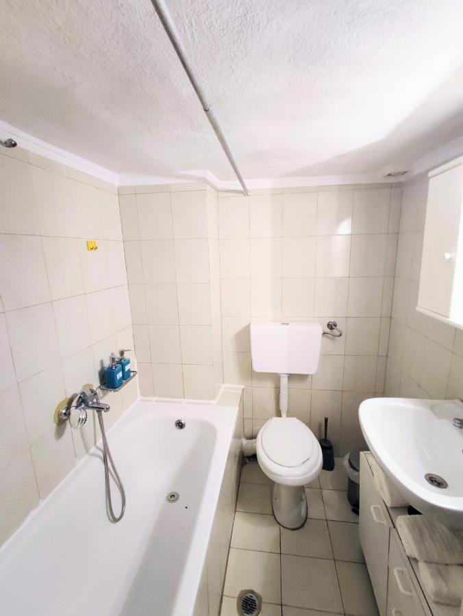 3Br Spacious City Center Tesalonika Bagian luar foto
